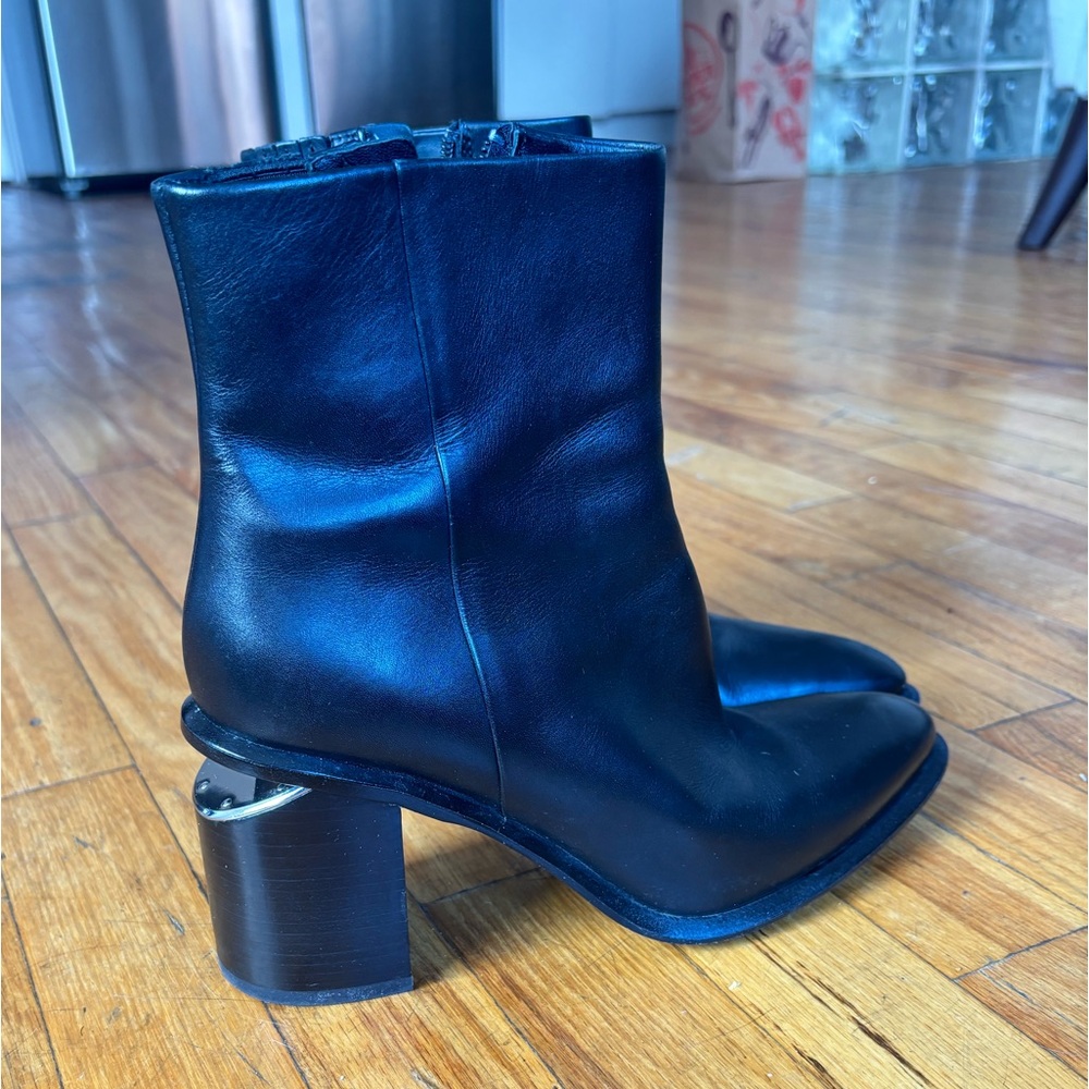Alexander Wang leather block-heel booties size 37